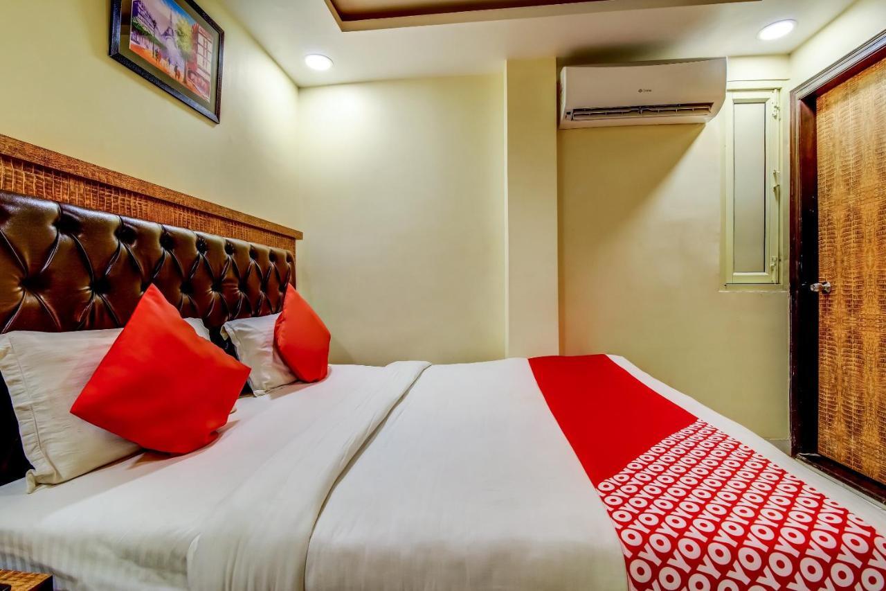 Hotel Sarthak Palace - By Pooja Hospitality New Delhi Exteriör bild