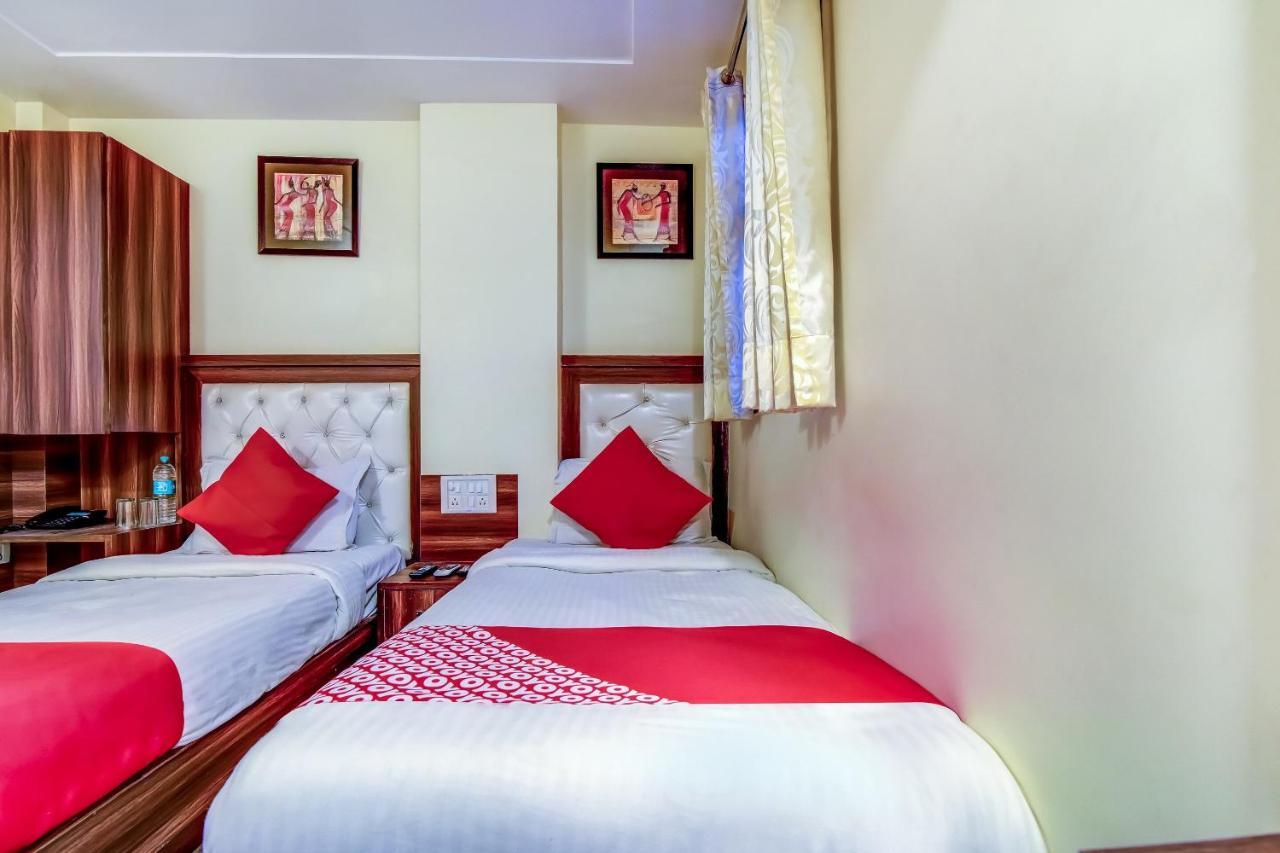 Hotel Sarthak Palace - By Pooja Hospitality New Delhi Exteriör bild