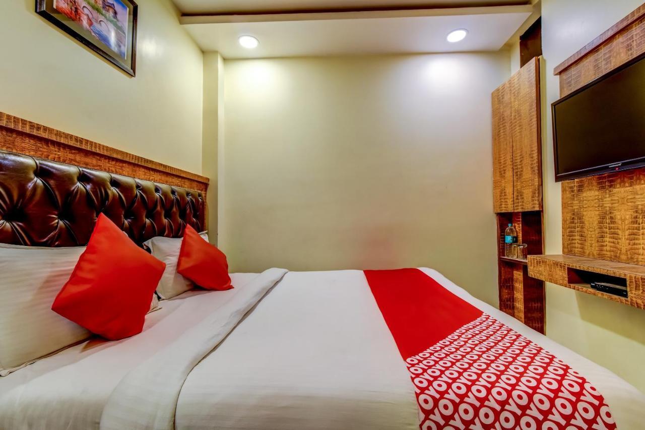 Hotel Sarthak Palace - By Pooja Hospitality New Delhi Exteriör bild
